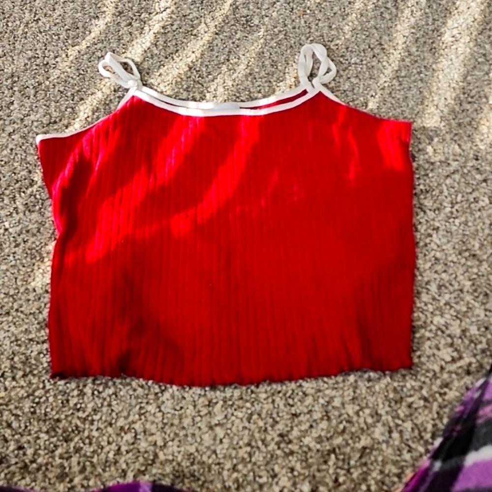 Cropped tank top
